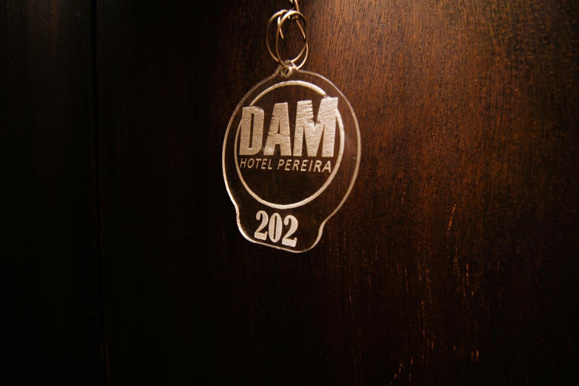 Dam Hotel Pereira Exterior photo