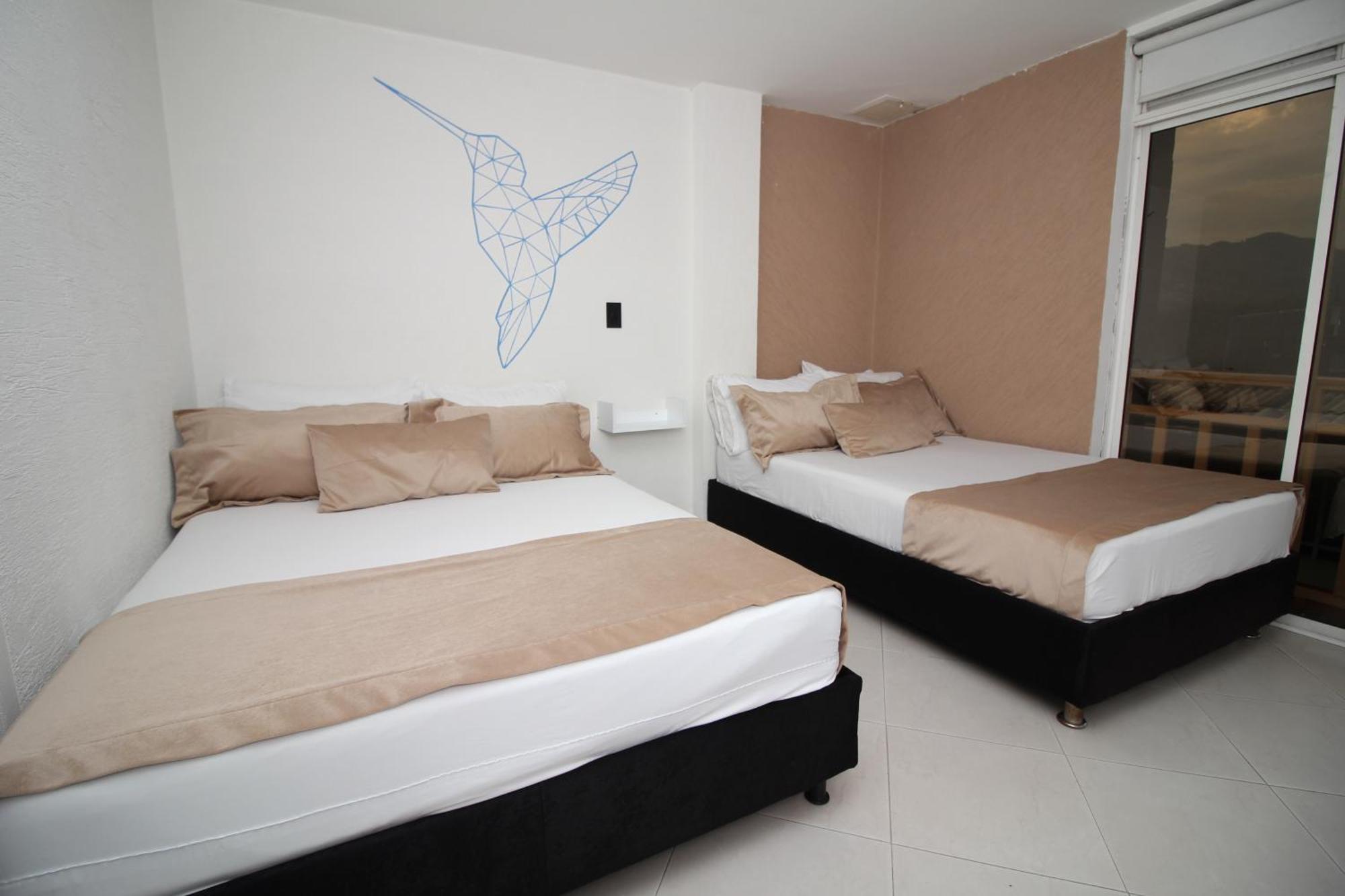 Dam Hotel Pereira Exterior photo