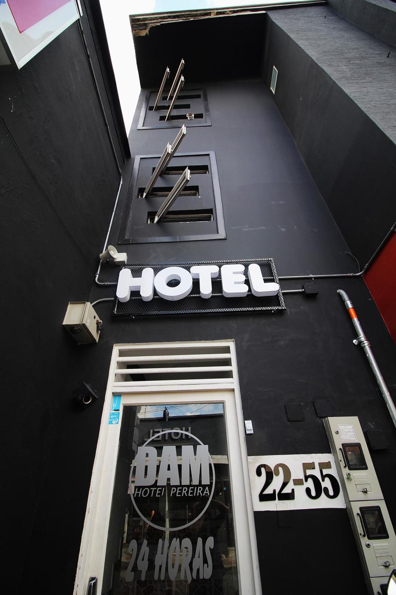 Dam Hotel Pereira Exterior photo